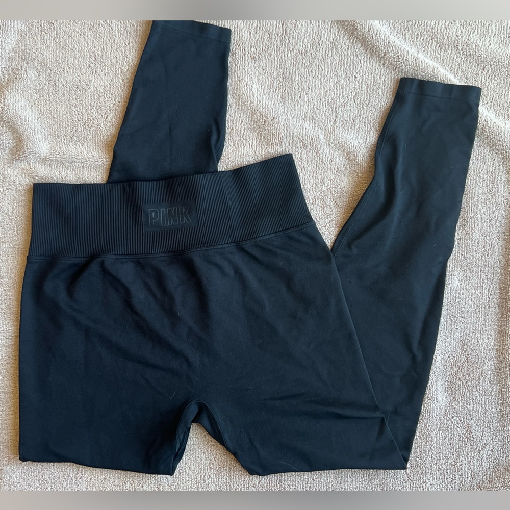 Victoria’s Secret PINK Active Black leggings